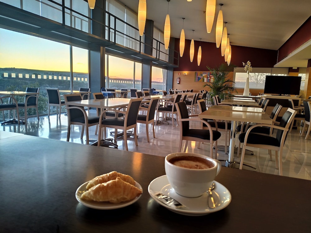 Holiday Inn Express Madrid - Rivas 13