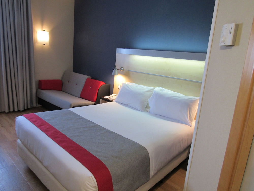 Holiday Inn Express Madrid - Rivas 5