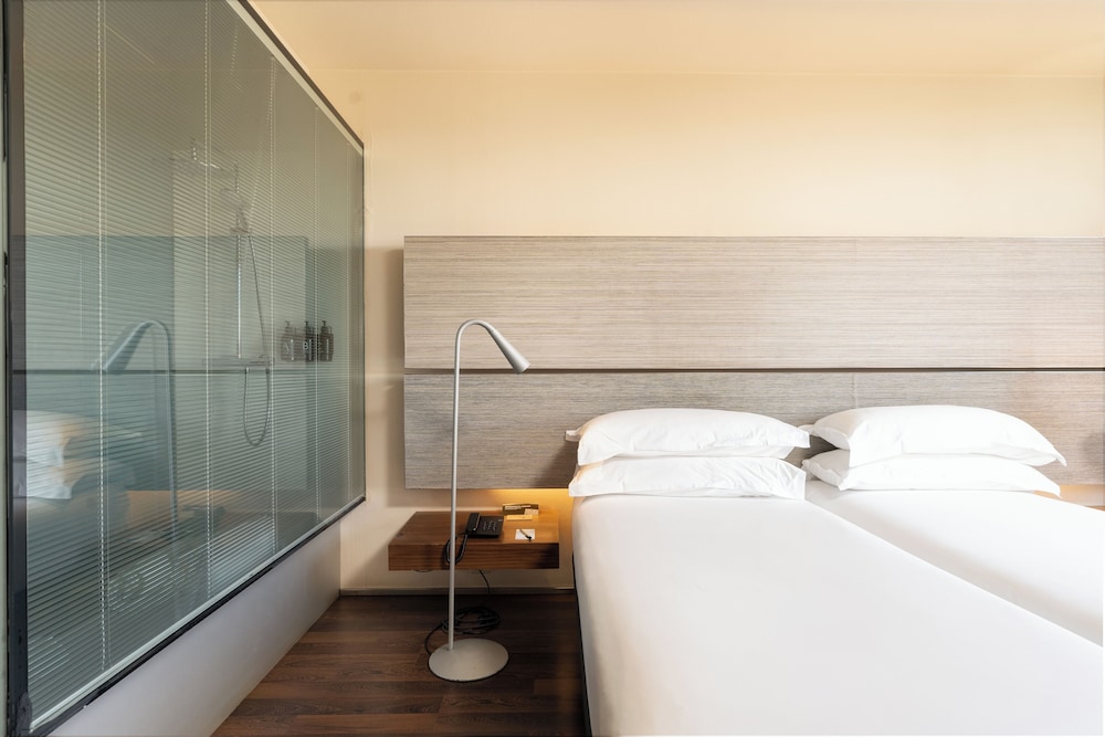 B-Hotel 20