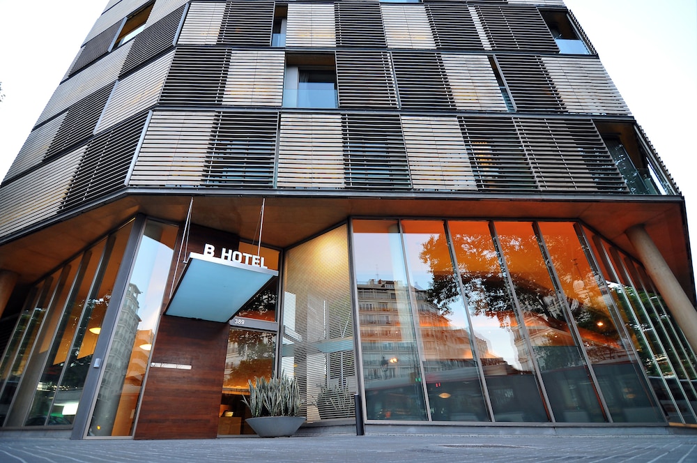 B-Hotel 2