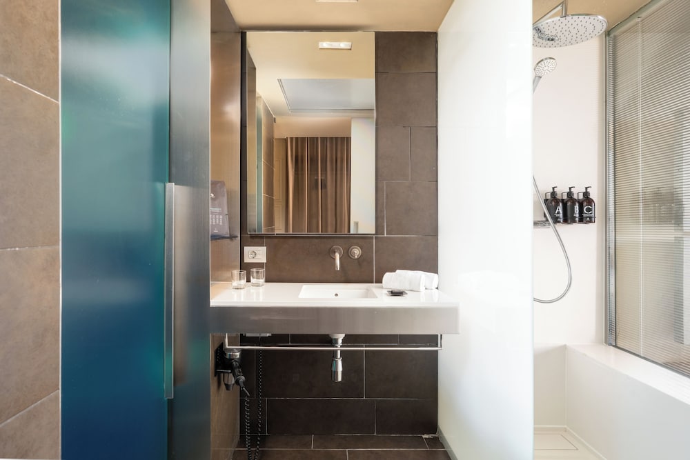 B-Hotel 15