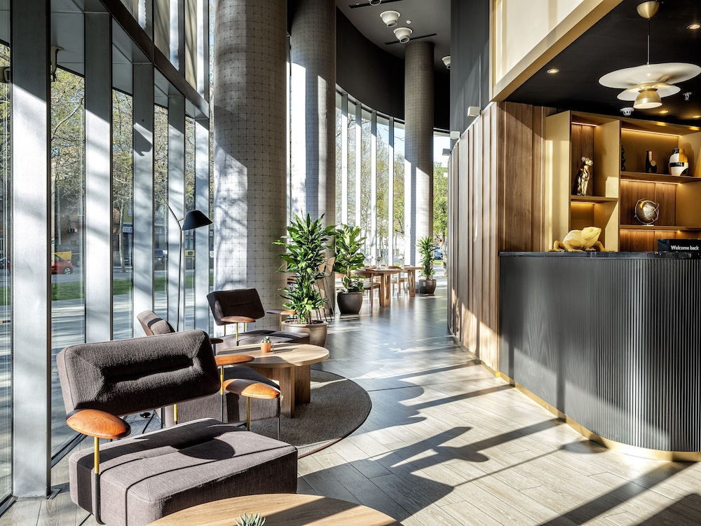 Hotel Barcelona Condal Mar Affiliated by Meliá 9