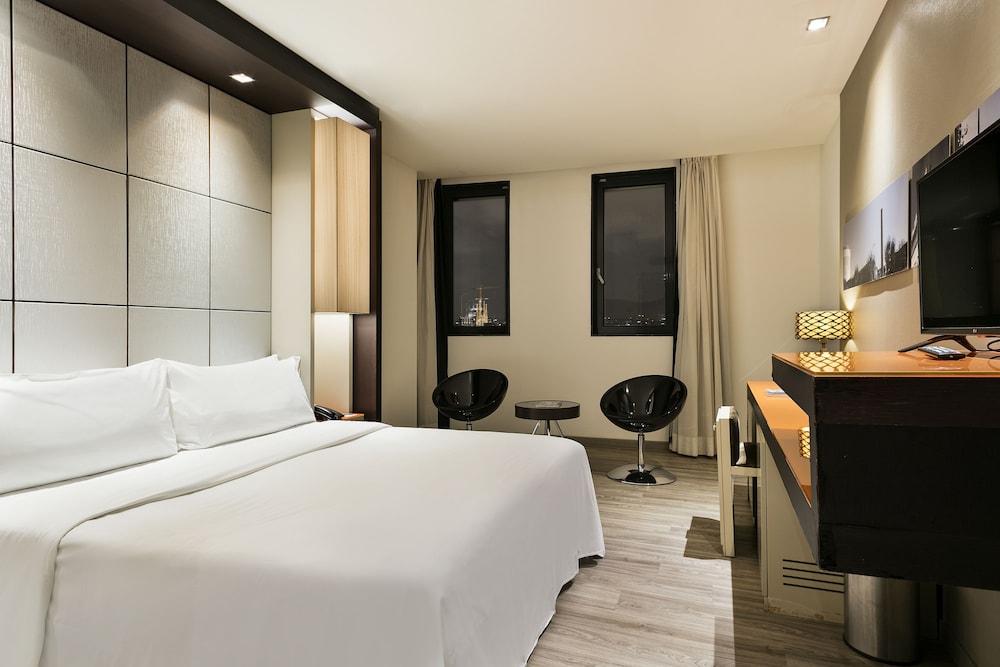 Hotel Barcelona Condal Mar Affiliated by Meliá 17
