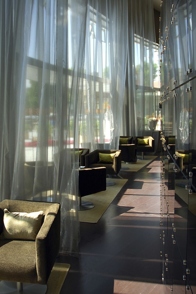 Hotel Barcelona Condal Mar Affiliated by Meliá 12