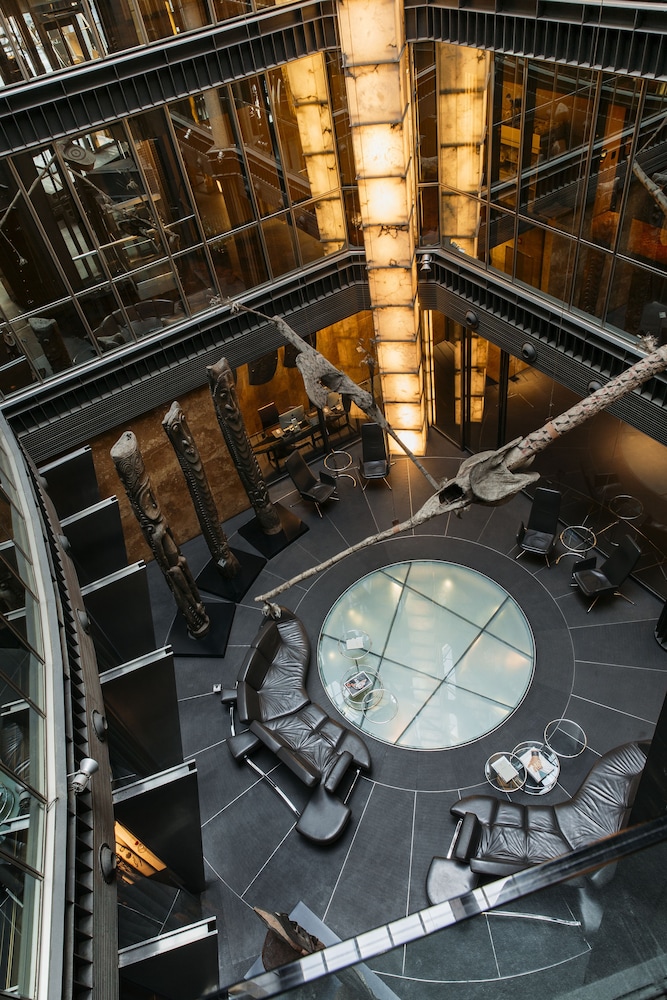 Hotel Urban 3