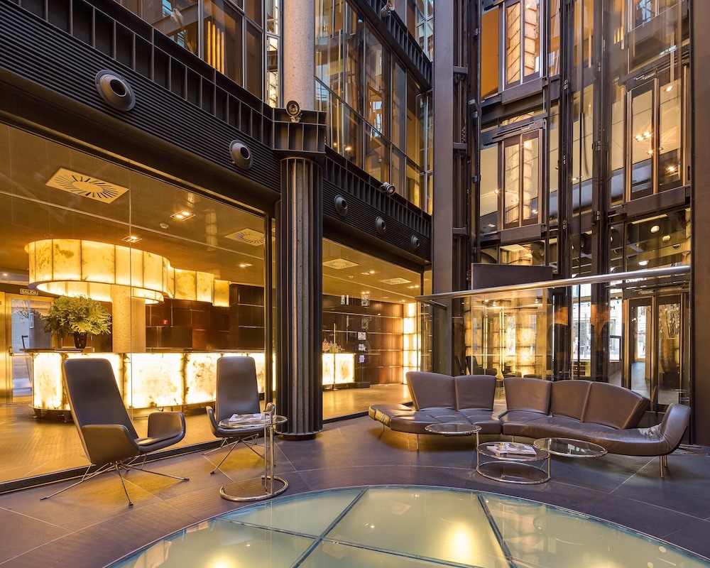 Hotel Urban 5