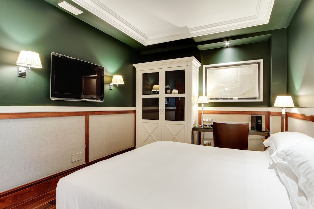 Hotel 1898 19