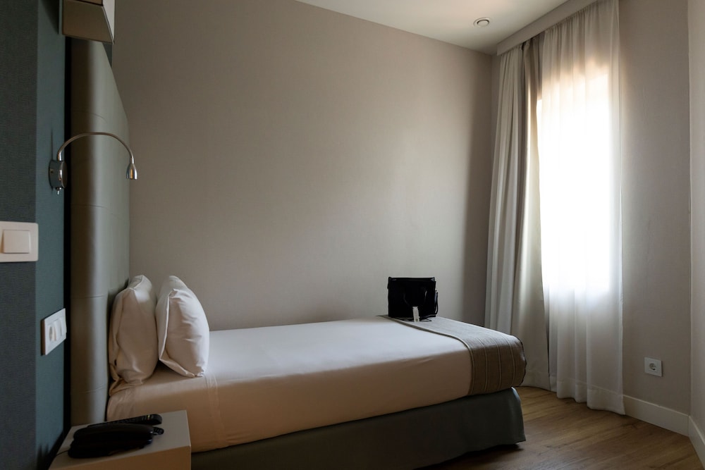 Hotel Pax Torrelodones 12