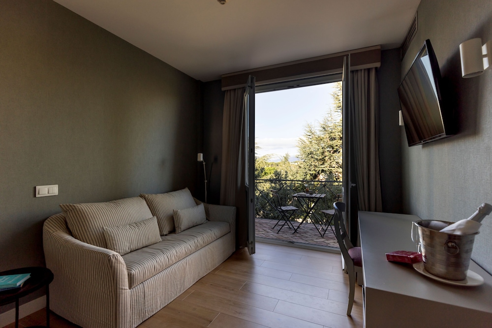 Hotel Pax Torrelodones 22