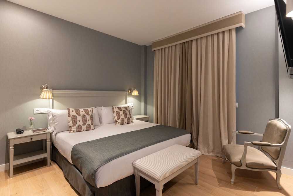 Hotel Pax Torrelodones 10