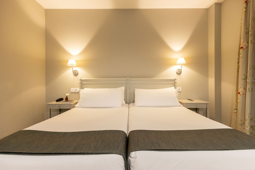 Hotel Pax Torrelodones 24