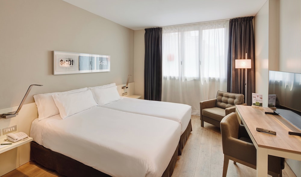 Sercotel Ámister Art Hotel 5