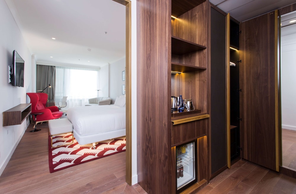 NH Collection Madrid Eurobuilding 15