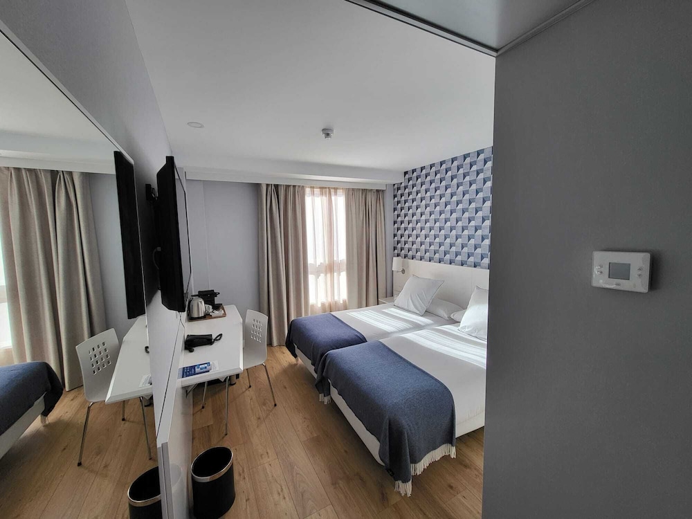 Hotel Monte Rozas 17