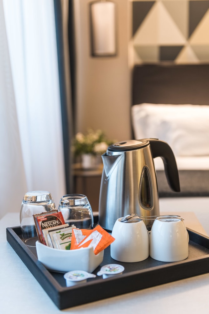 Hotel Up Rooms Vic 9