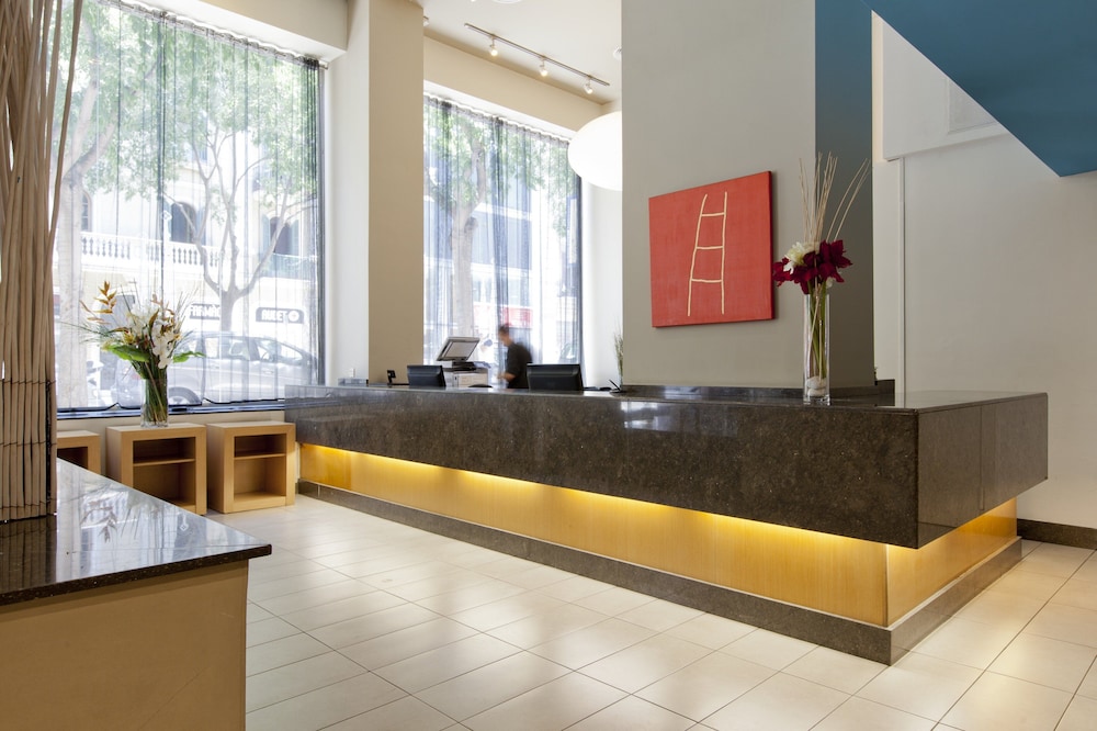 Hotel Sagrada Familia 2