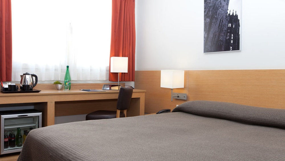 Hotel Sagrada Familia 6