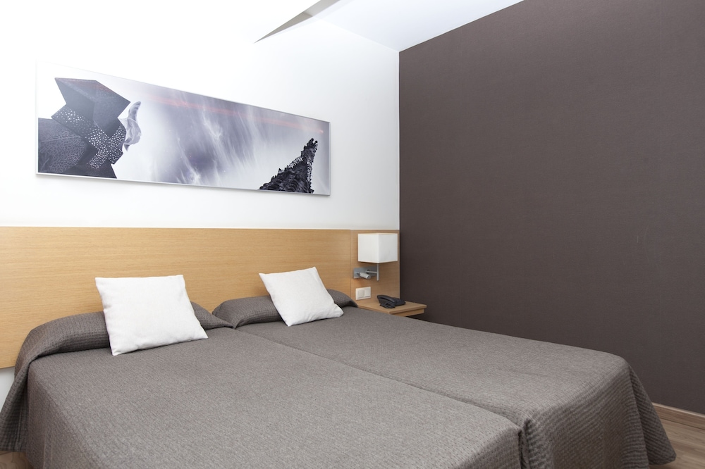 Hotel Sagrada Familia 11