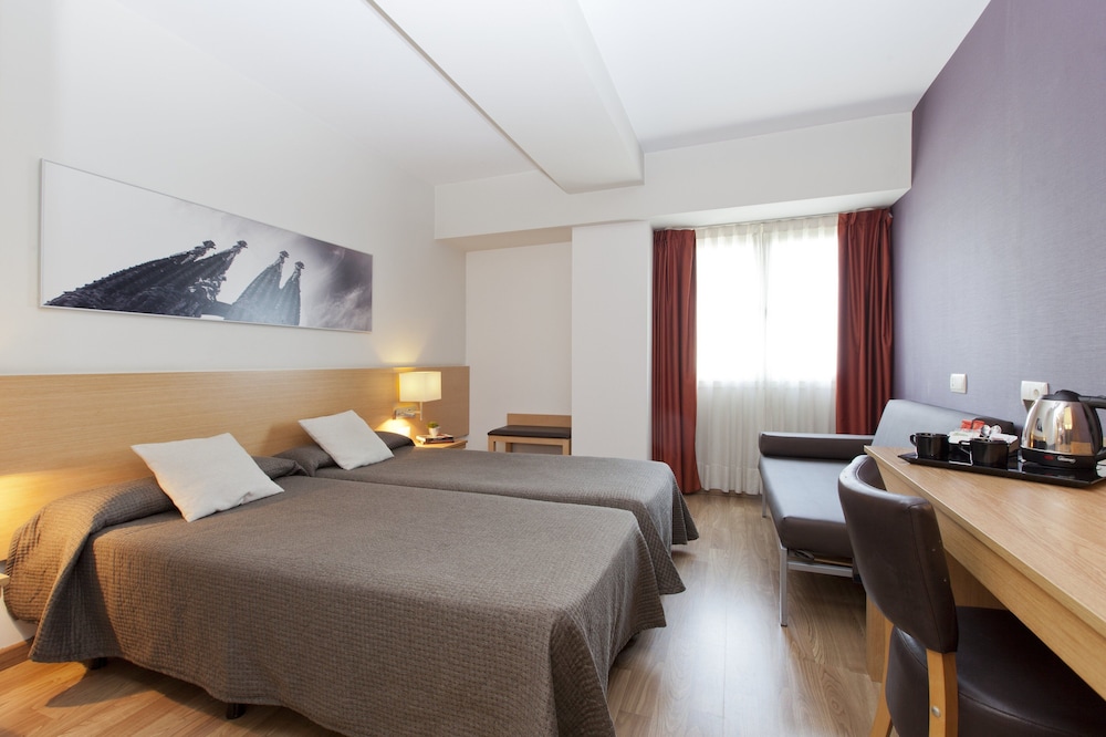 Hotel Sagrada Familia 13