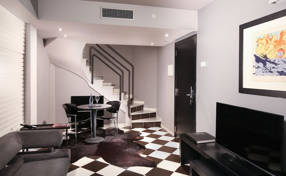 Gran Derby Suite Hotel 23