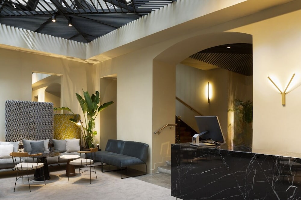 ICON Embassy 4
