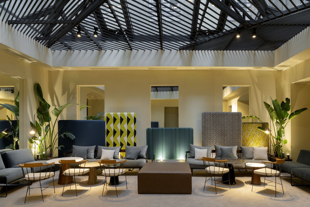 ICON Embassy 3