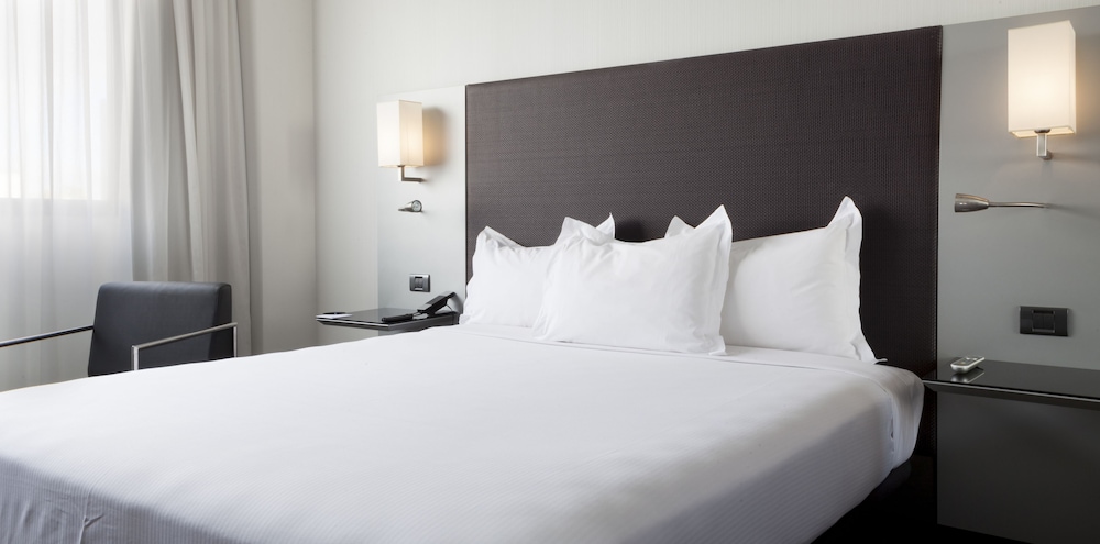 AC Hotel San Sebastian de los Reyes 8