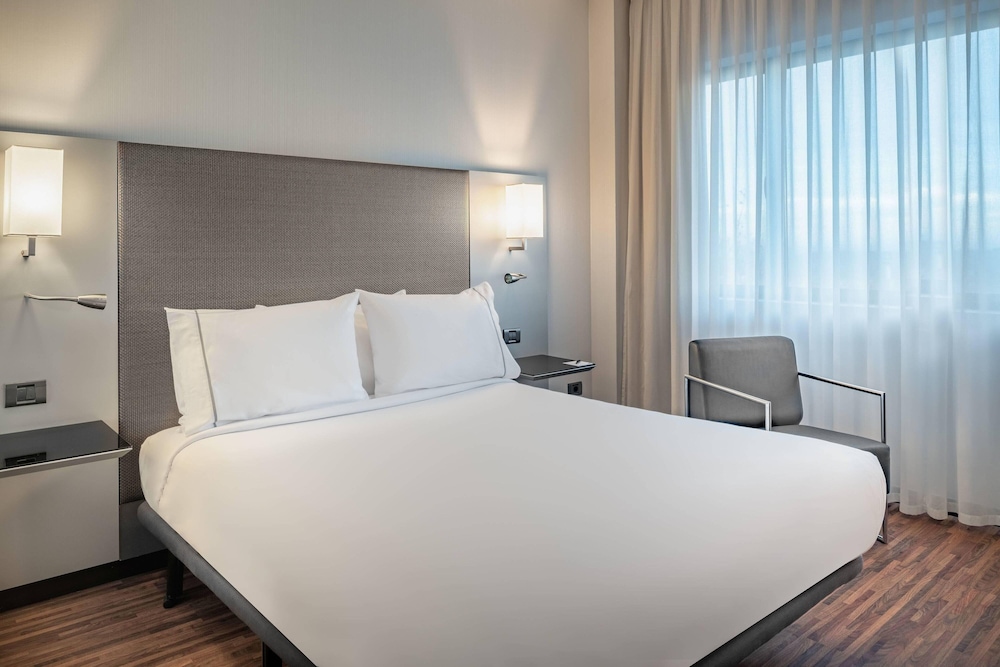 AC Hotel San Sebastian de los Reyes 20