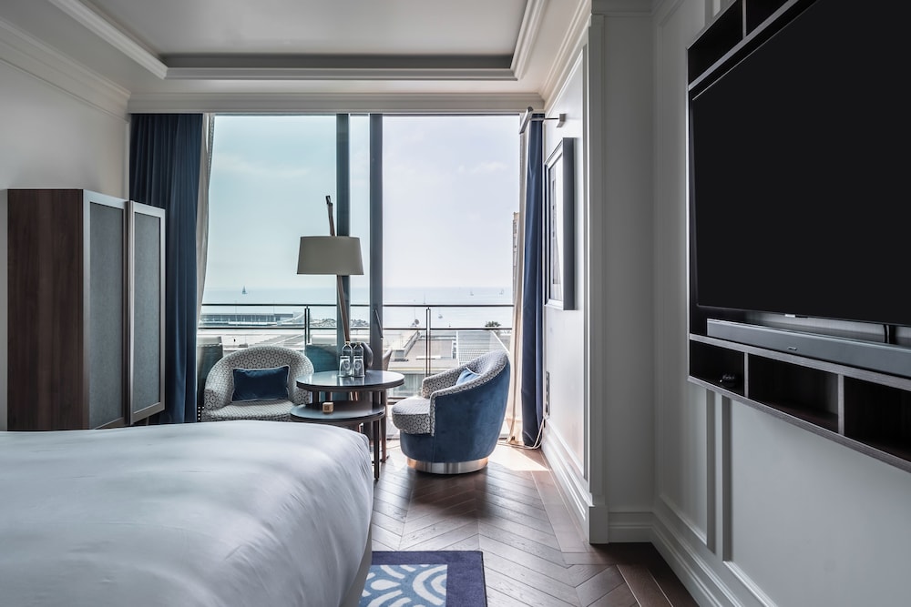 Sofitel Barcelona Skipper Hotel 5