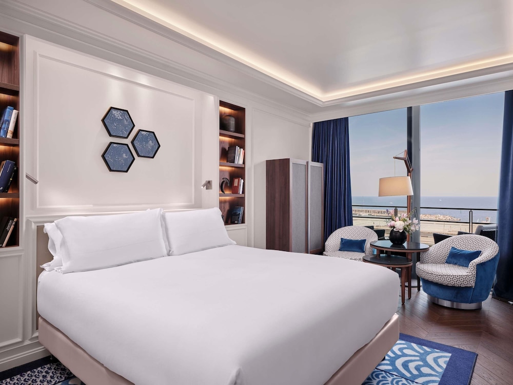 Sofitel Barcelona Skipper Hotel 10