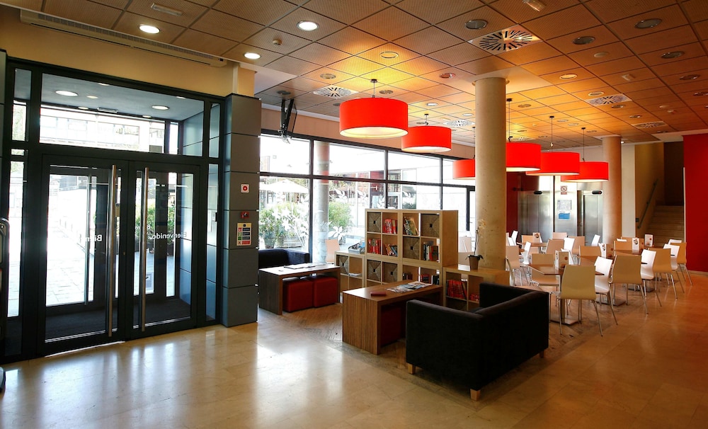 Travelodge Madrid Arturo Soria 3