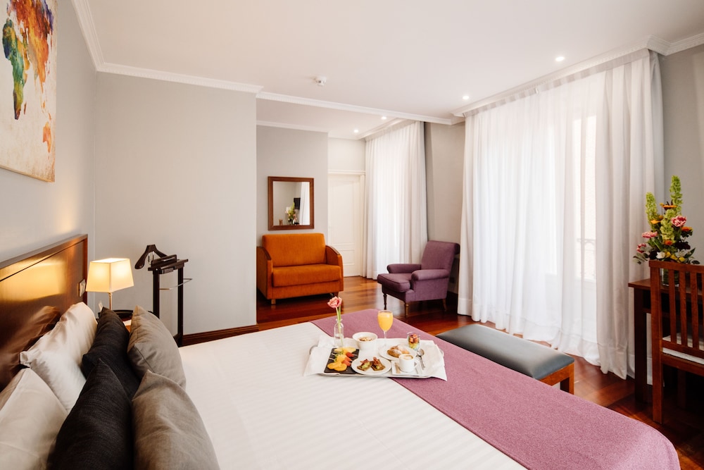 Hotel ITC Infantas by Soho Boutique 4