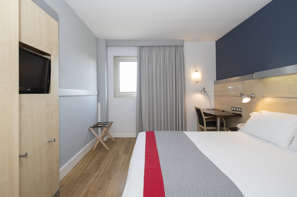 Holiday Inn Express Barcelona - Montmelo 9