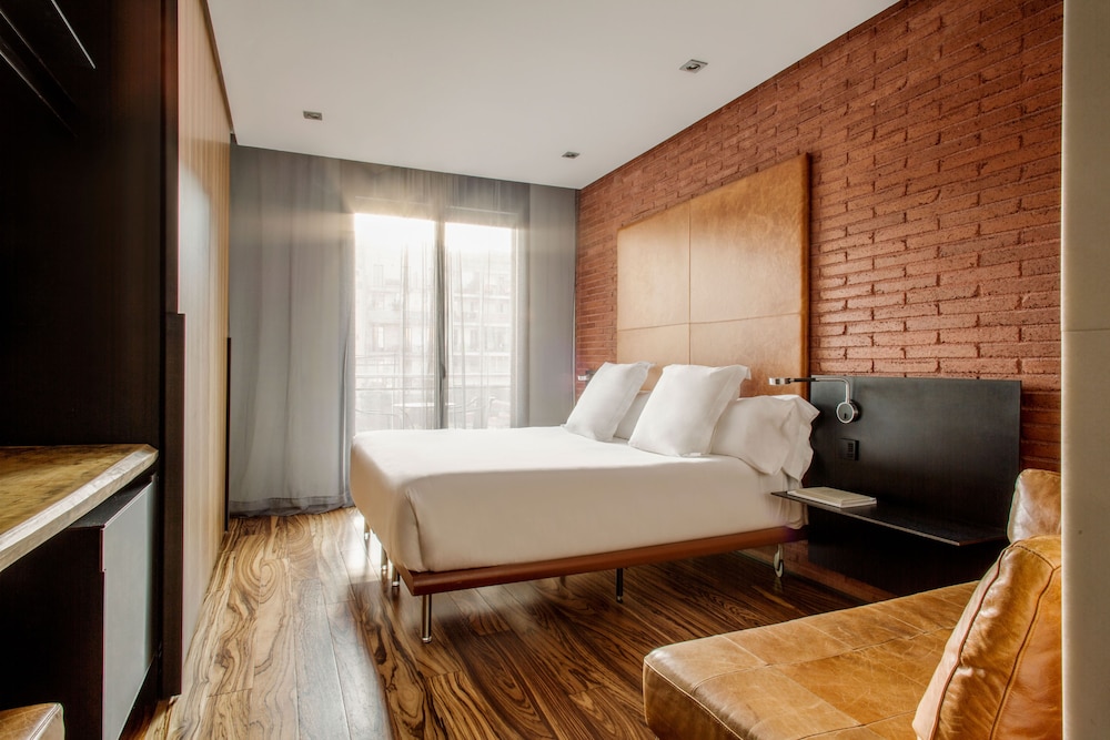 Hotel Granados 83 17