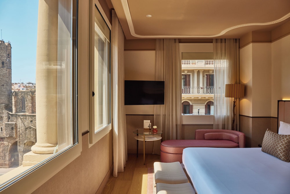 Grand Hotel Central 17