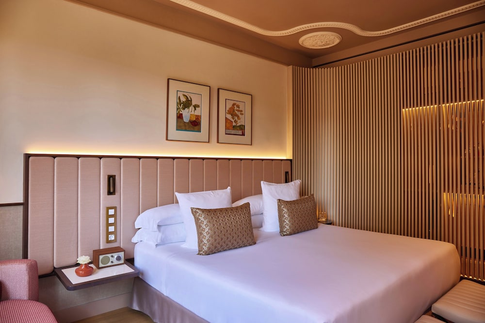 Grand Hotel Central 21