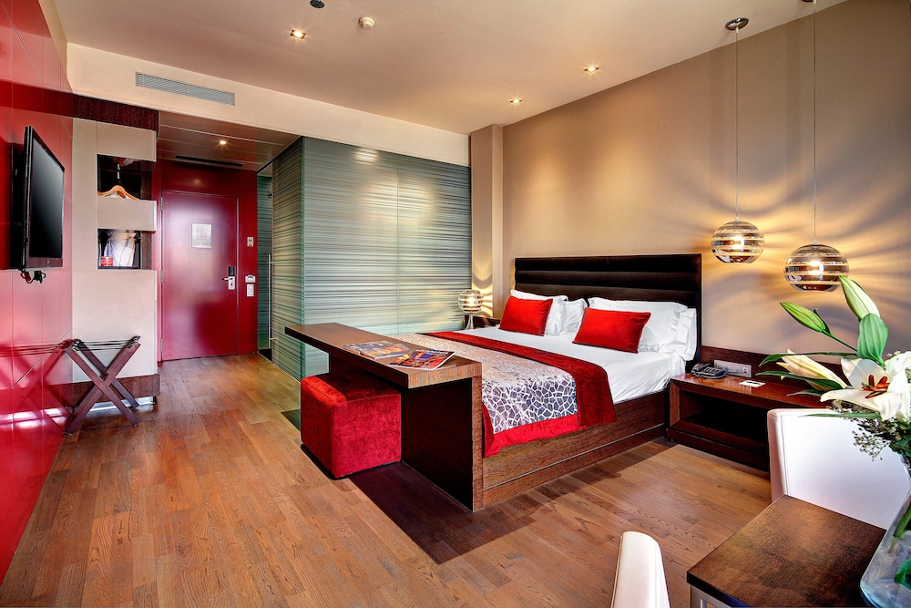 Olivia Plaza Hotel 20