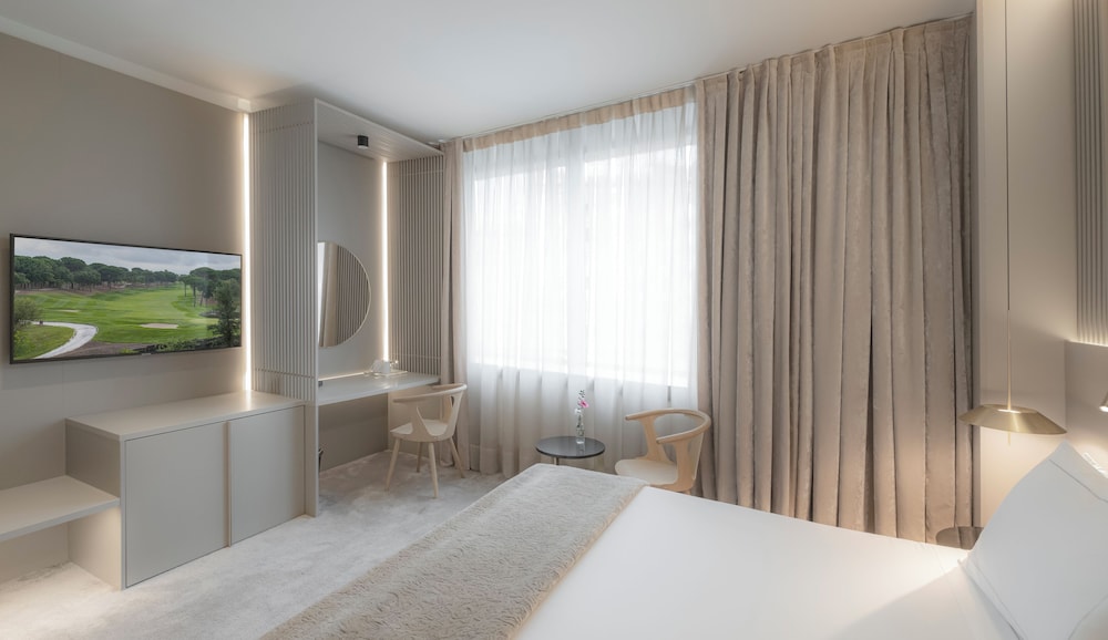 Hotel Carlemany 24