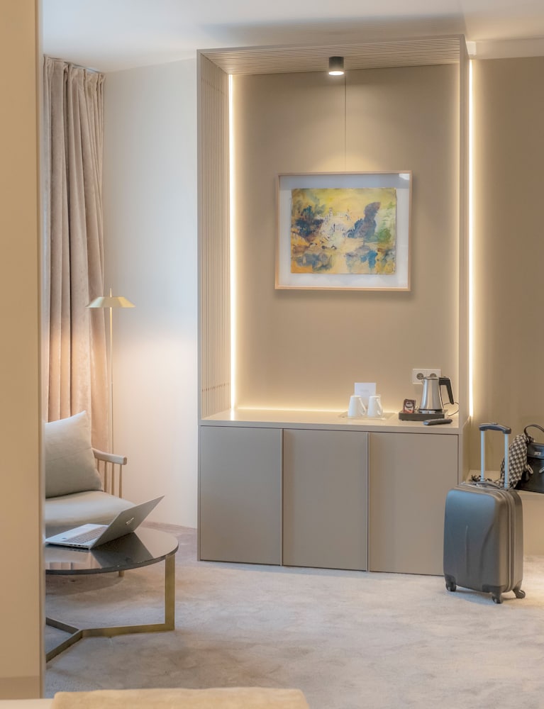 Hotel Carlemany 11