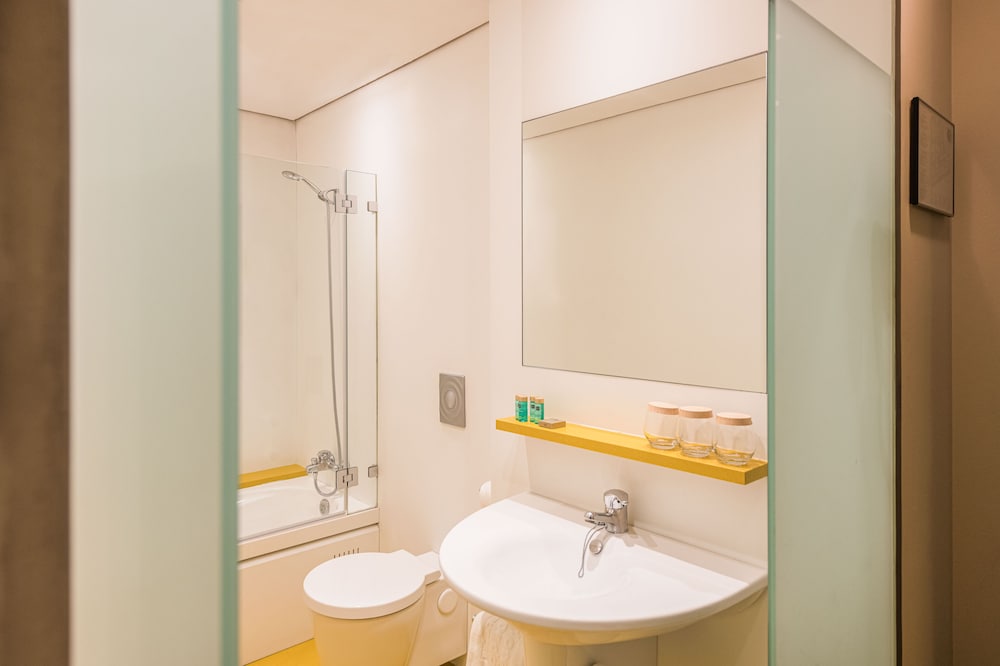 Hotel Empordá 14