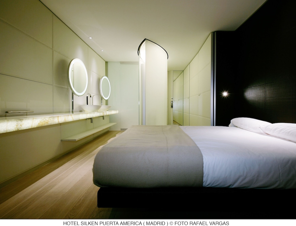 Puerta América Hotel 13