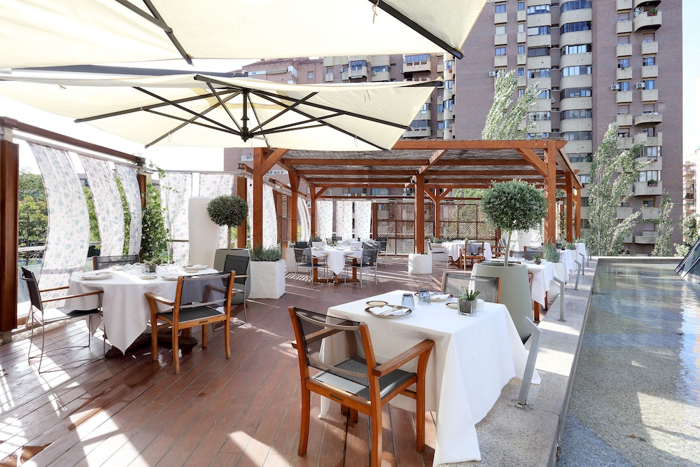 Eurostars Suites Mirasierra 22
