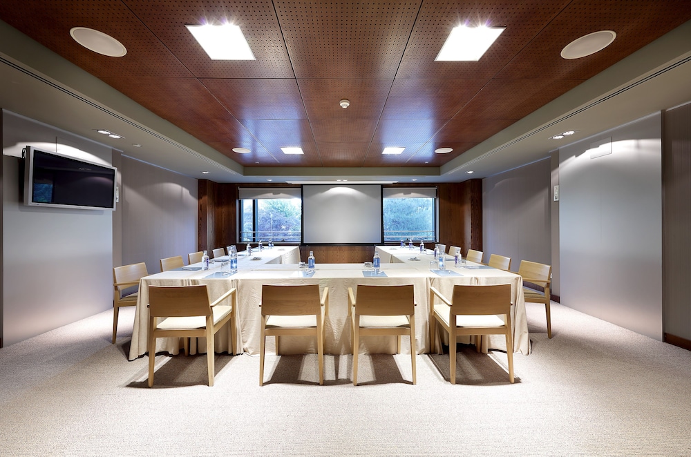 Eurostars Suites Mirasierra 20