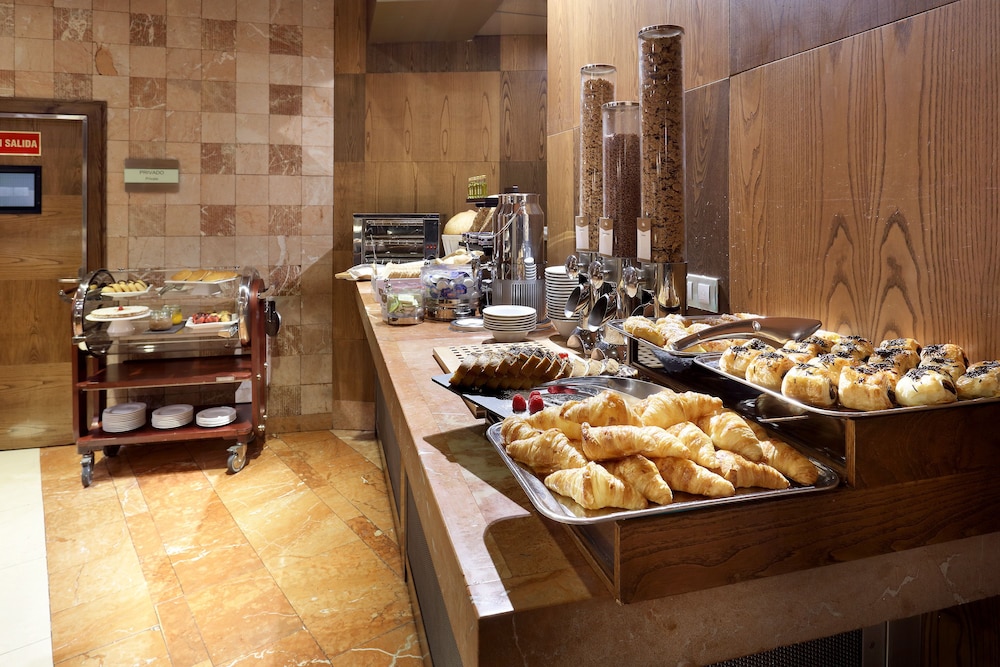 Eurostars Suites Mirasierra 14