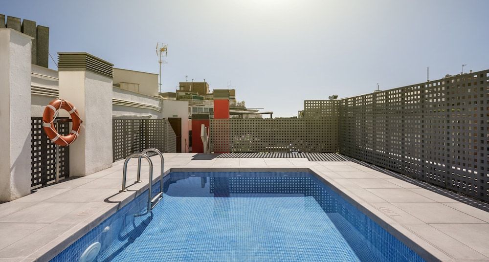 Hotel ILUNION Auditori 1