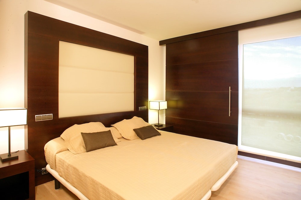 Eurostars I-Hotel 7