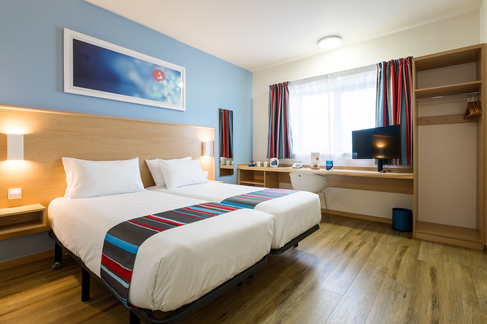 Travelodge Barcelona Fira 5
