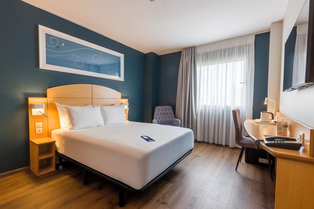 Travelodge Madrid Alcala de Henares 1