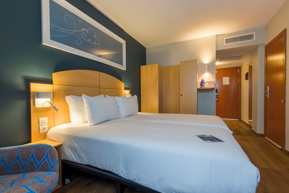 Travelodge Madrid Alcala de Henares 8
