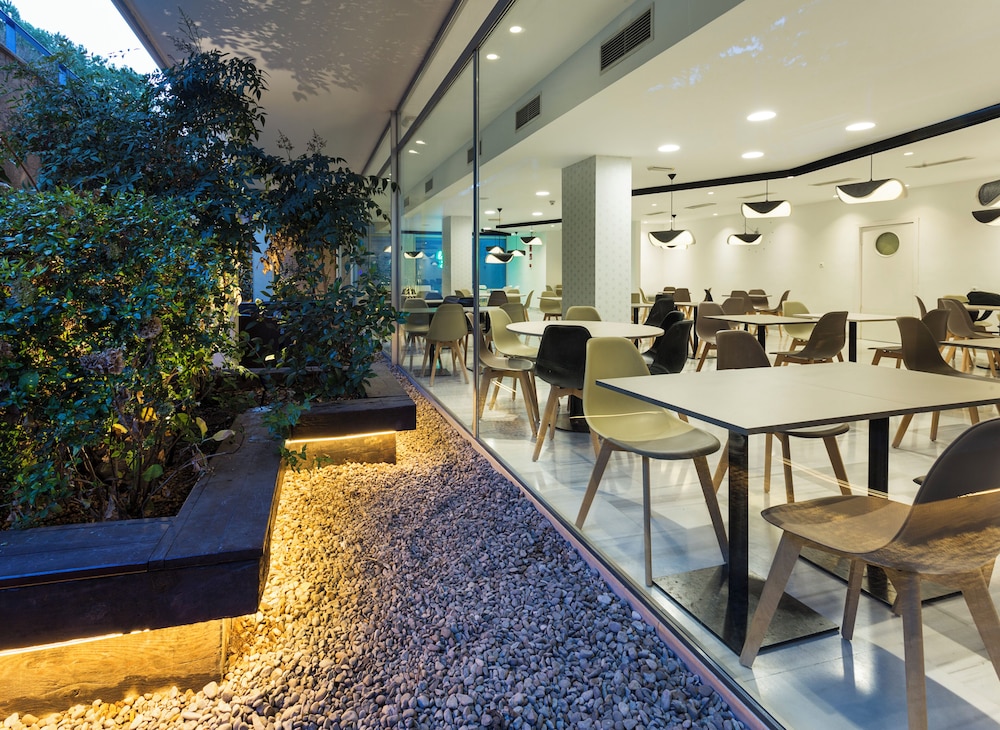 B&B HOTEL Madrid Pinar de Las Rozas 4